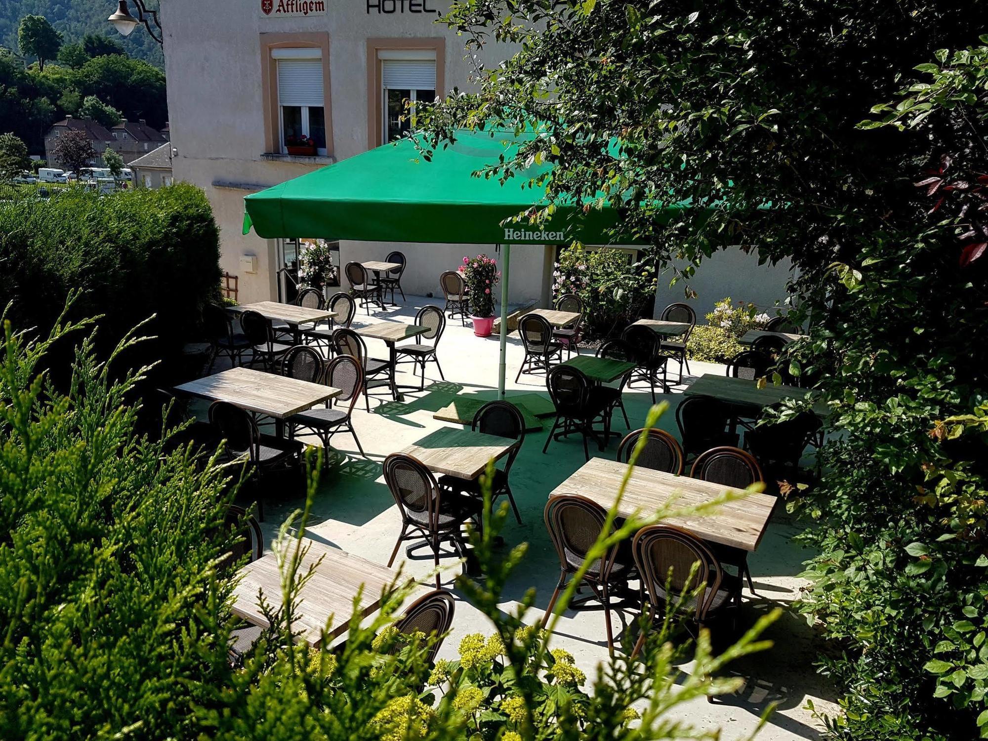 Logis Le Franco Belge Hotel Monthermé Kültér fotó